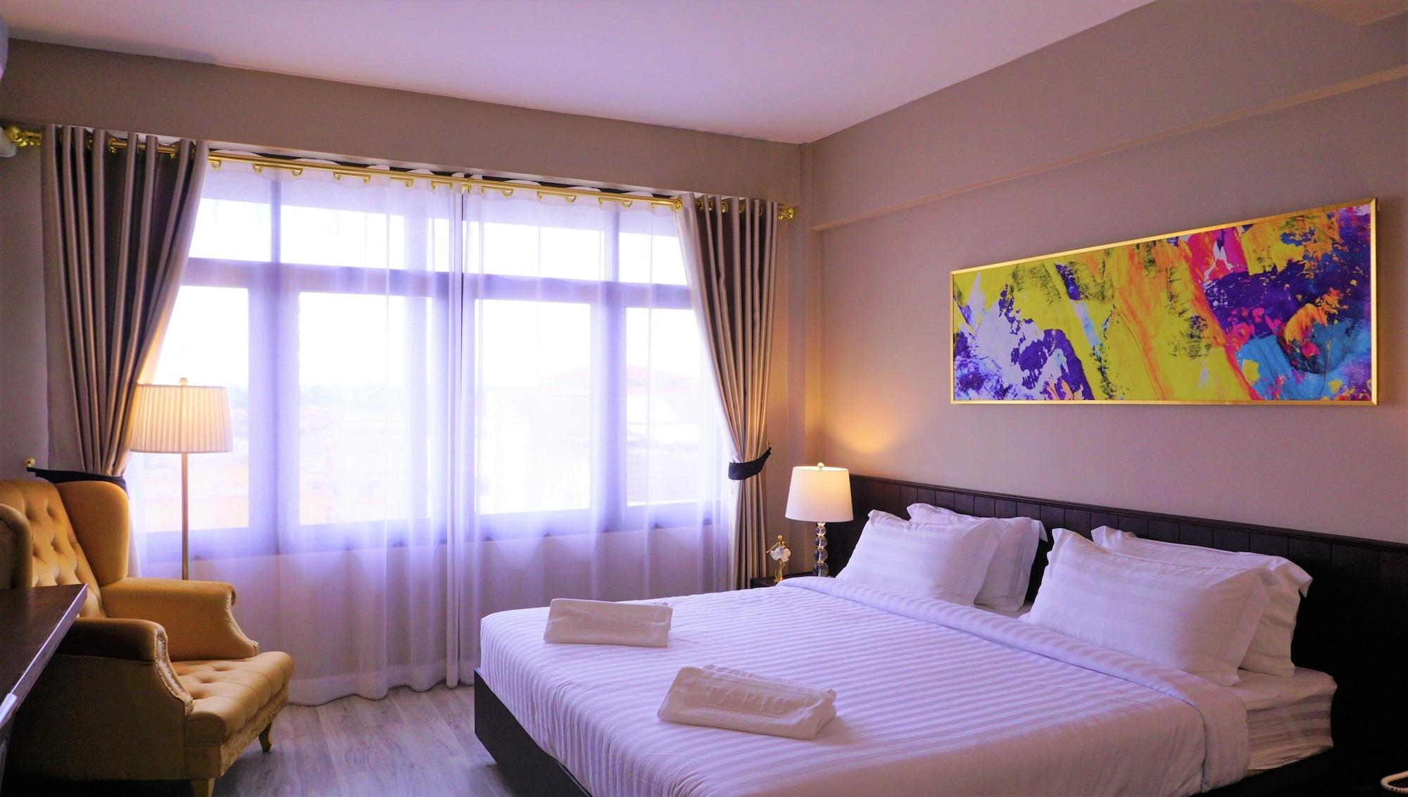 Taris Art Hotel Phrae Zewnętrze zdjęcie