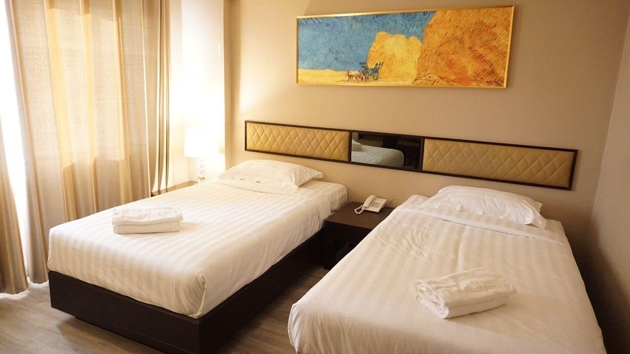 Taris Art Hotel Phrae Zewnętrze zdjęcie