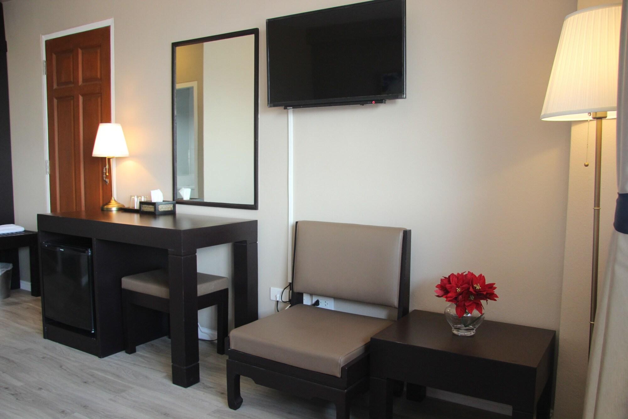 Taris Art Hotel Phrae Zewnętrze zdjęcie
