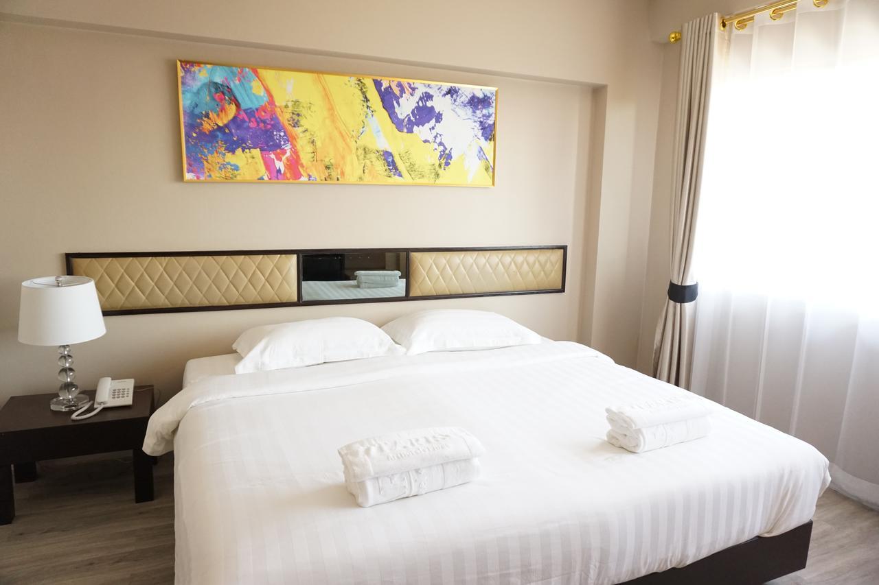 Taris Art Hotel Phrae Zewnętrze zdjęcie