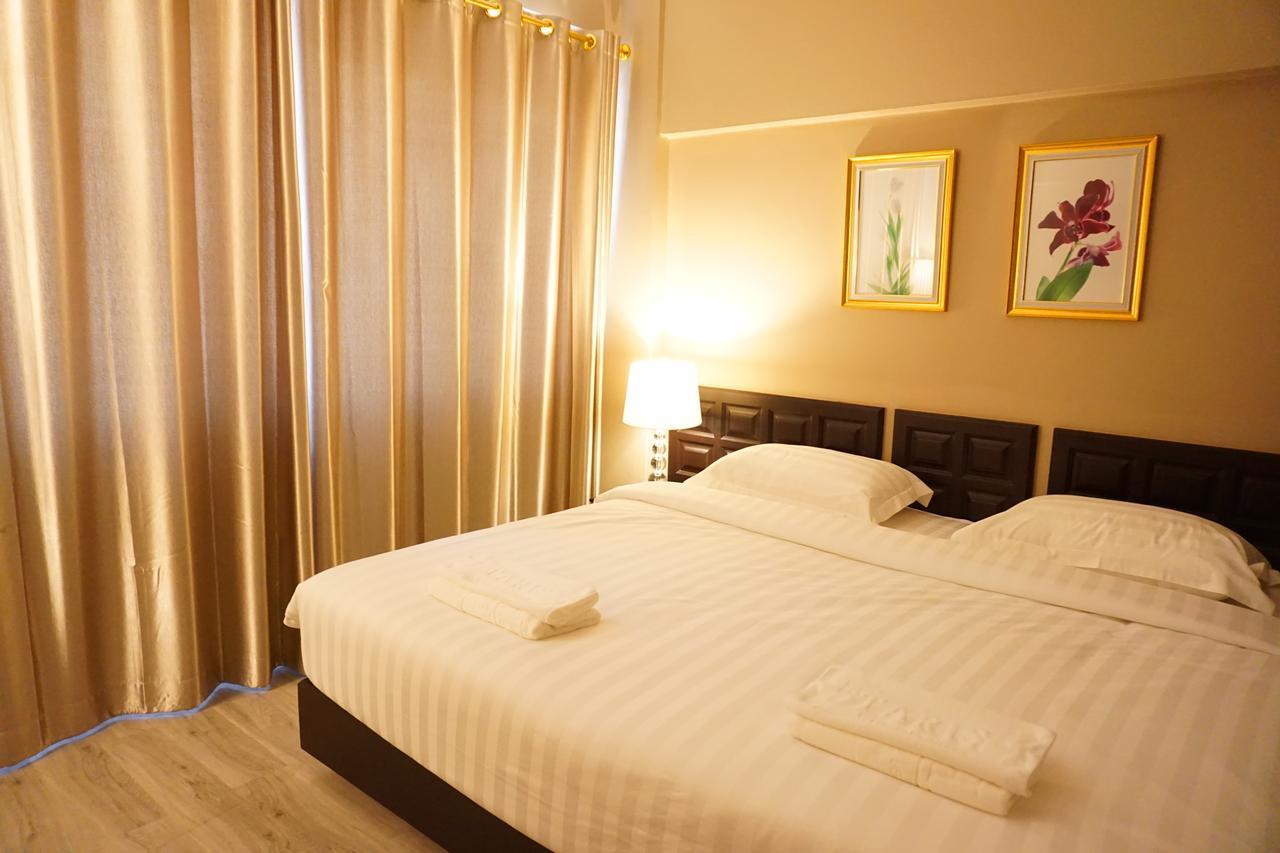 Taris Art Hotel Phrae Zewnętrze zdjęcie
